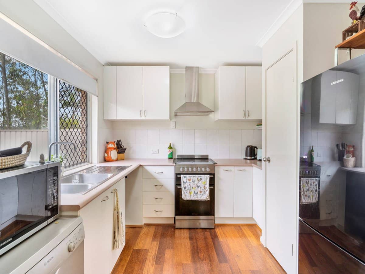 96 Evergreen Avenue, WATERFORD WEST - Thumbnail 6