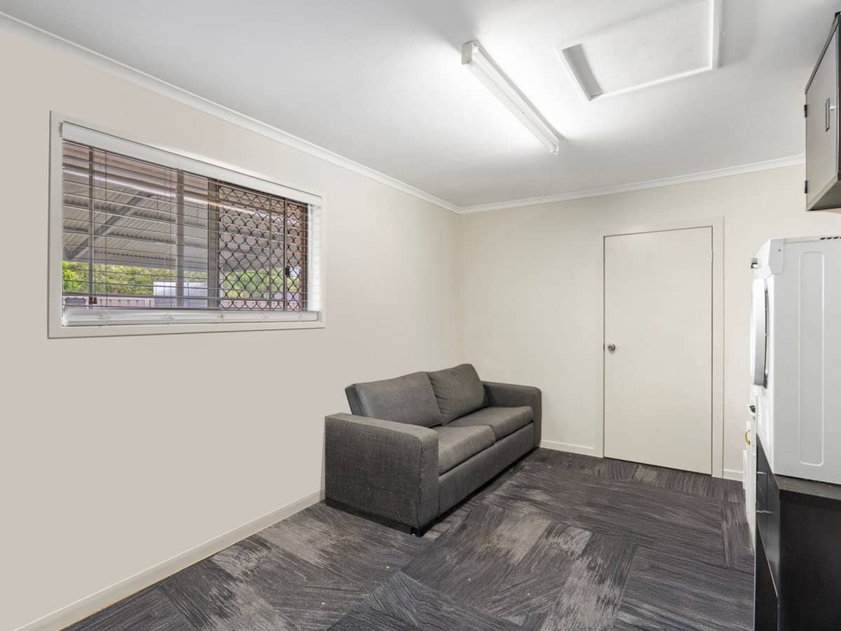 96 Evergreen Avenue, WATERFORD WEST - Thumbnail 8