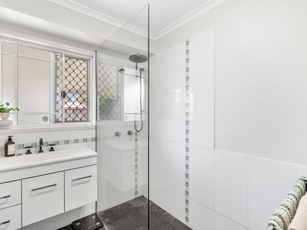 96 Evergreen Avenue, WATERFORD WEST - Thumbnail 13