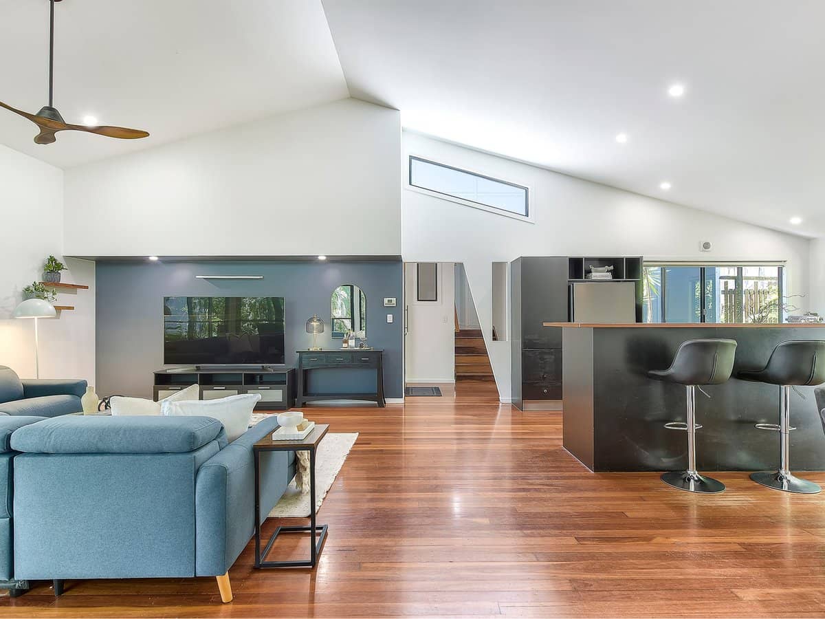 17 Davander Close, THE GAP - Thumbnail 5