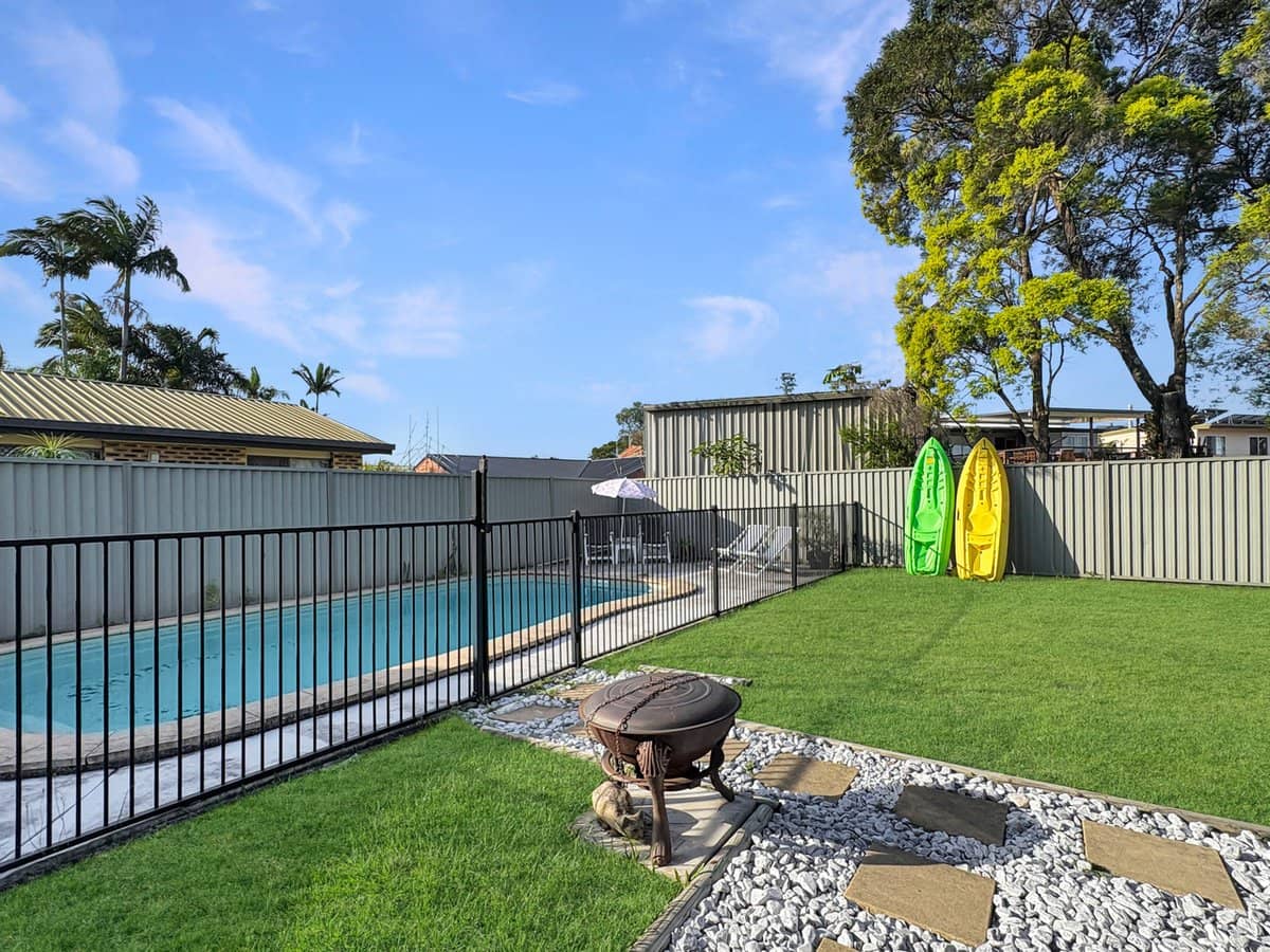 21 Bucknor Drive, DECEPTION BAY - Thumbnail 10