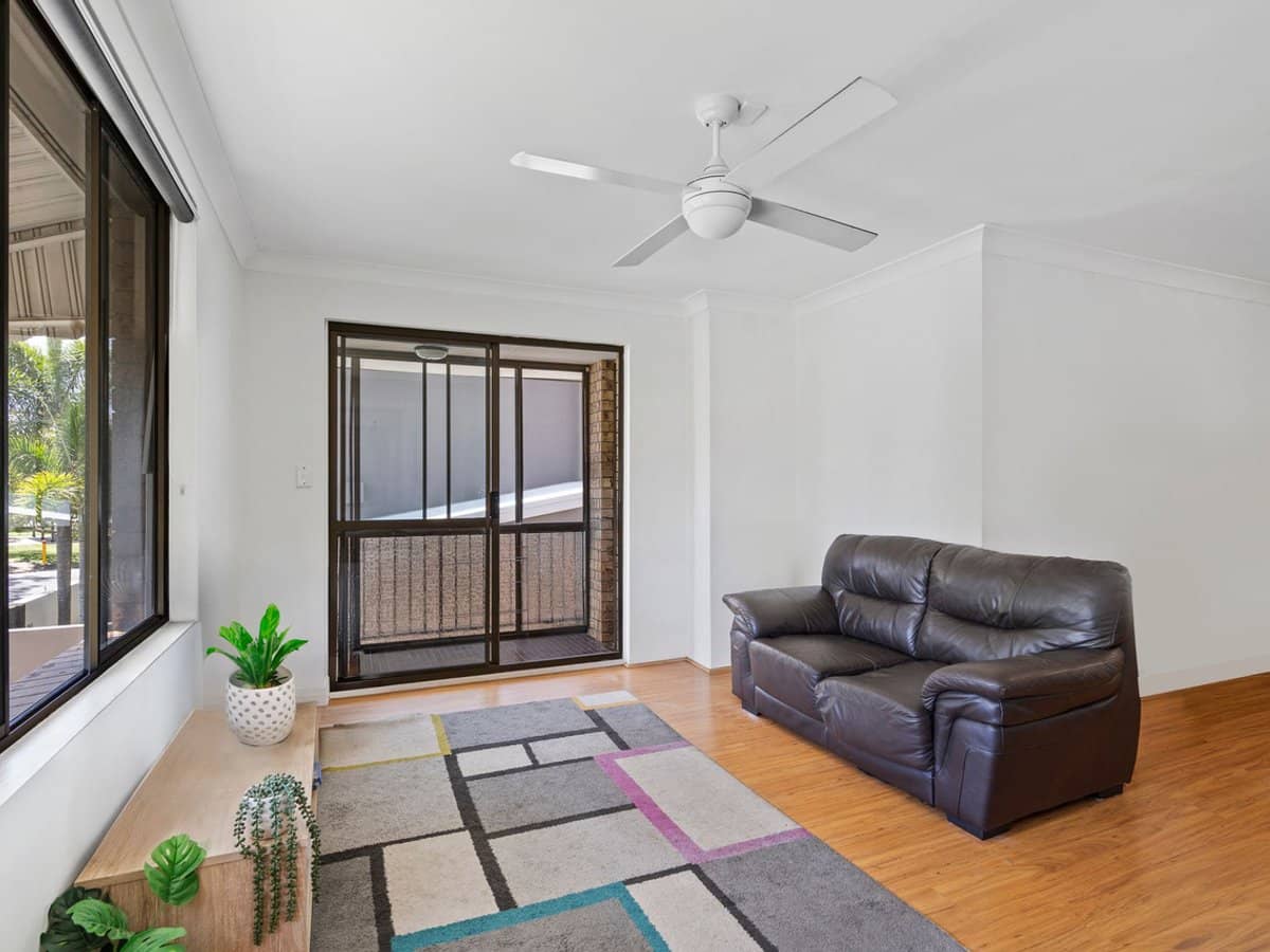 4 Milton Avenue, PARADISE POINT - Thumbnail 6