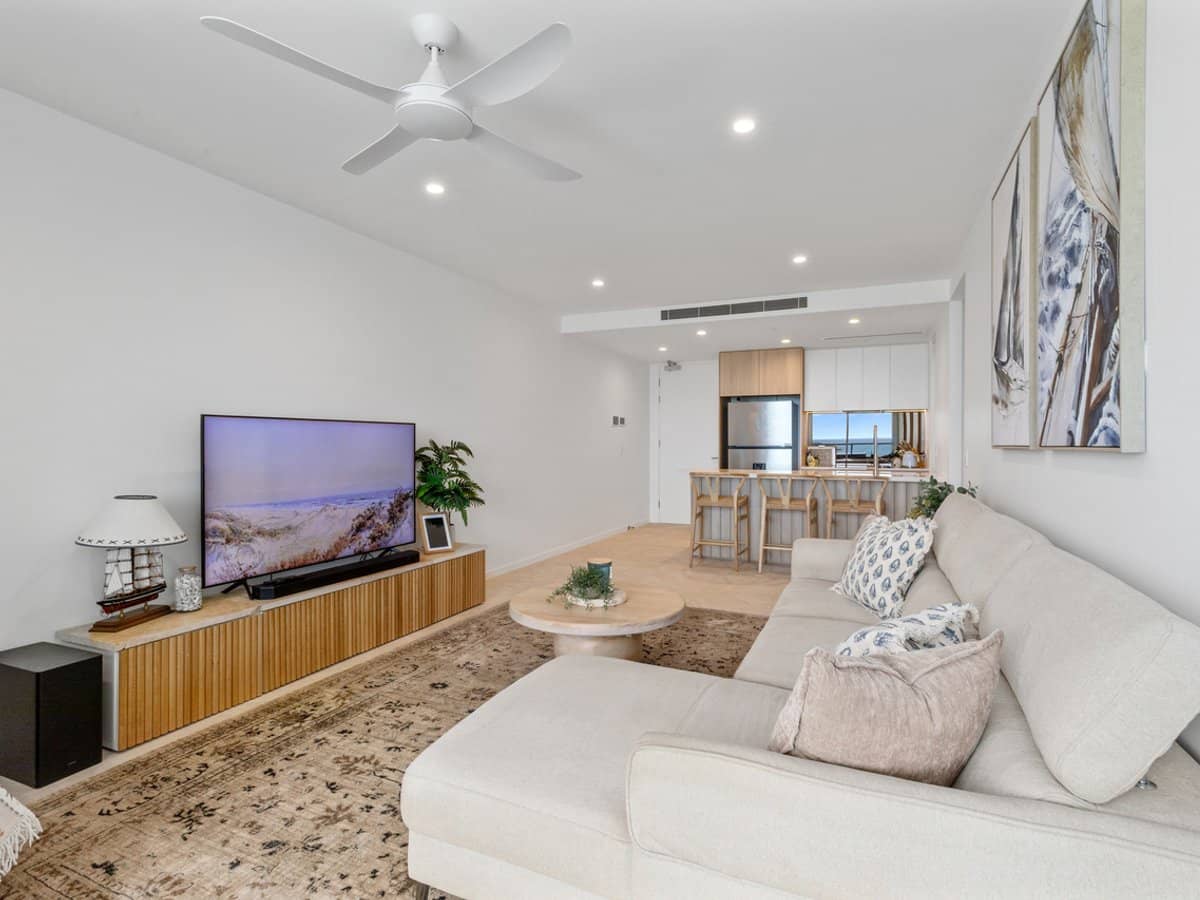 303/1 Tenth Avenue, Palm Beach - Thumbnail 6