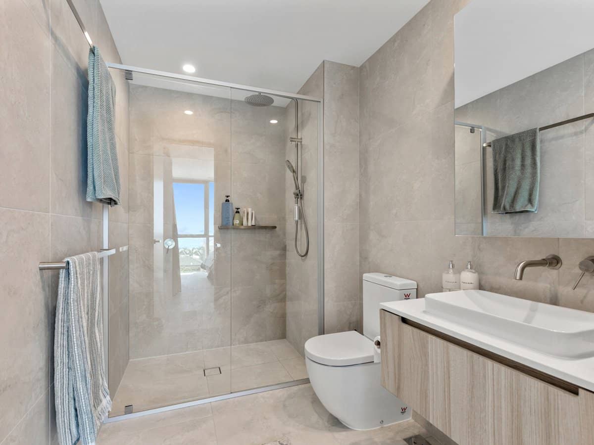 303/1 Tenth Avenue, Palm Beach - Thumbnail 9