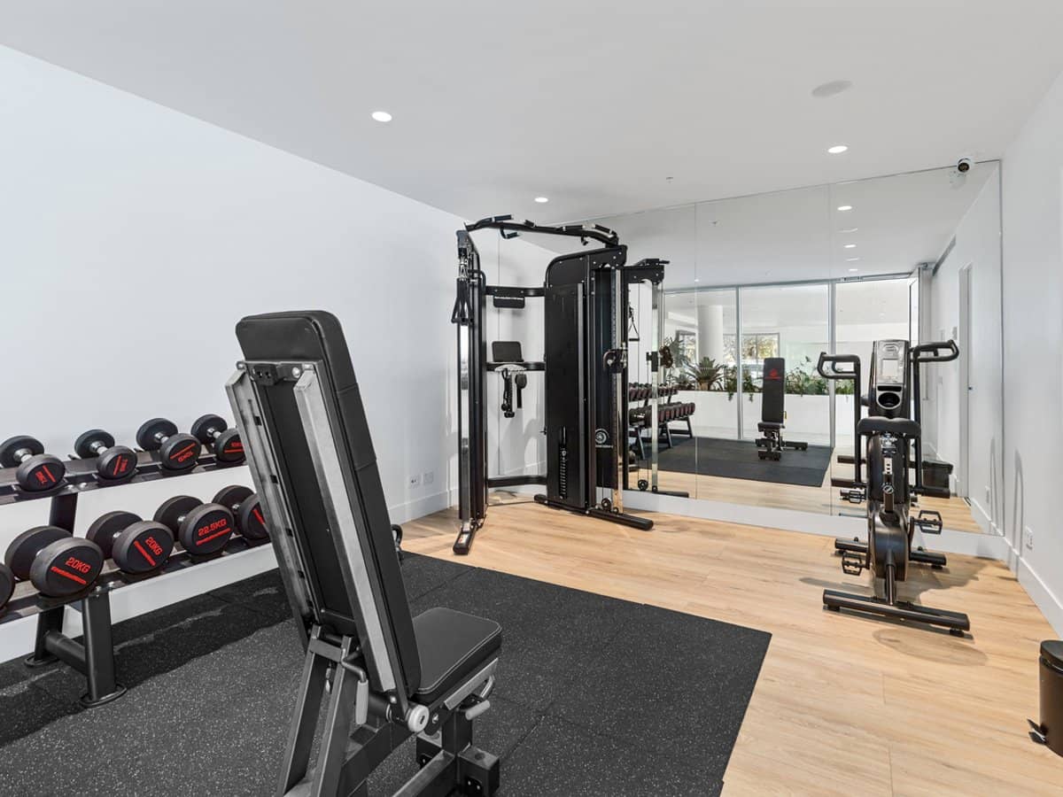 303/1 Tenth Avenue, Palm Beach - Thumbnail 15