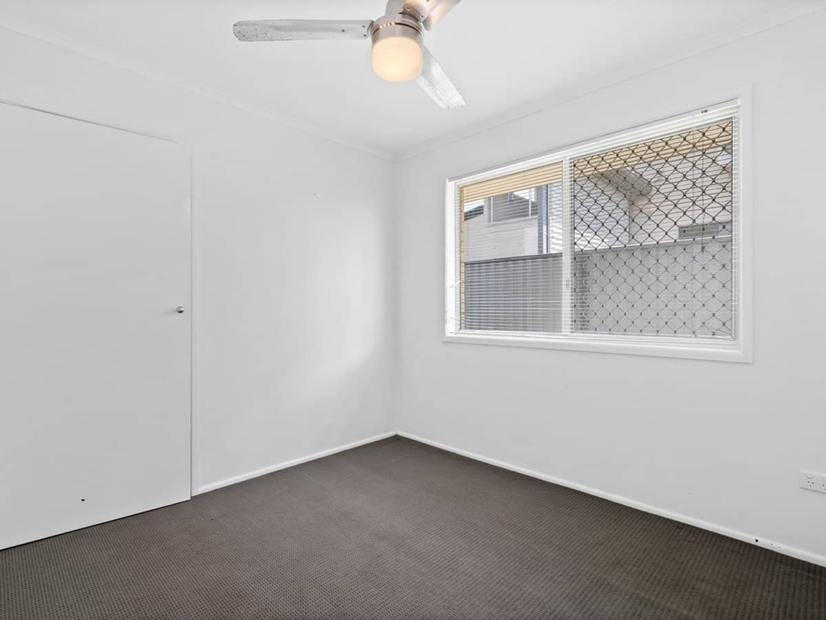 75 Barron Road, BIRKDALE - Thumbnail 8