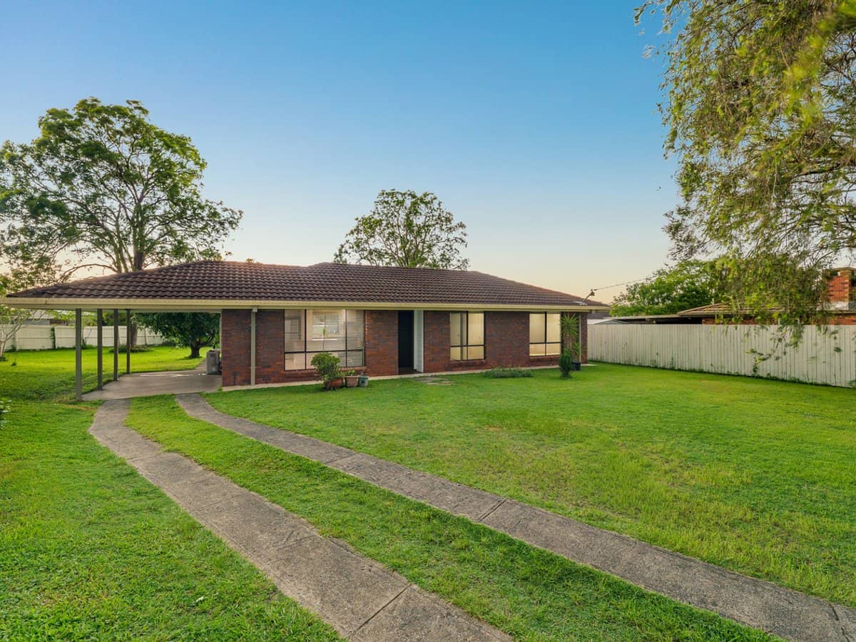 3 Amber Court, Bethania - Thumbnail 1