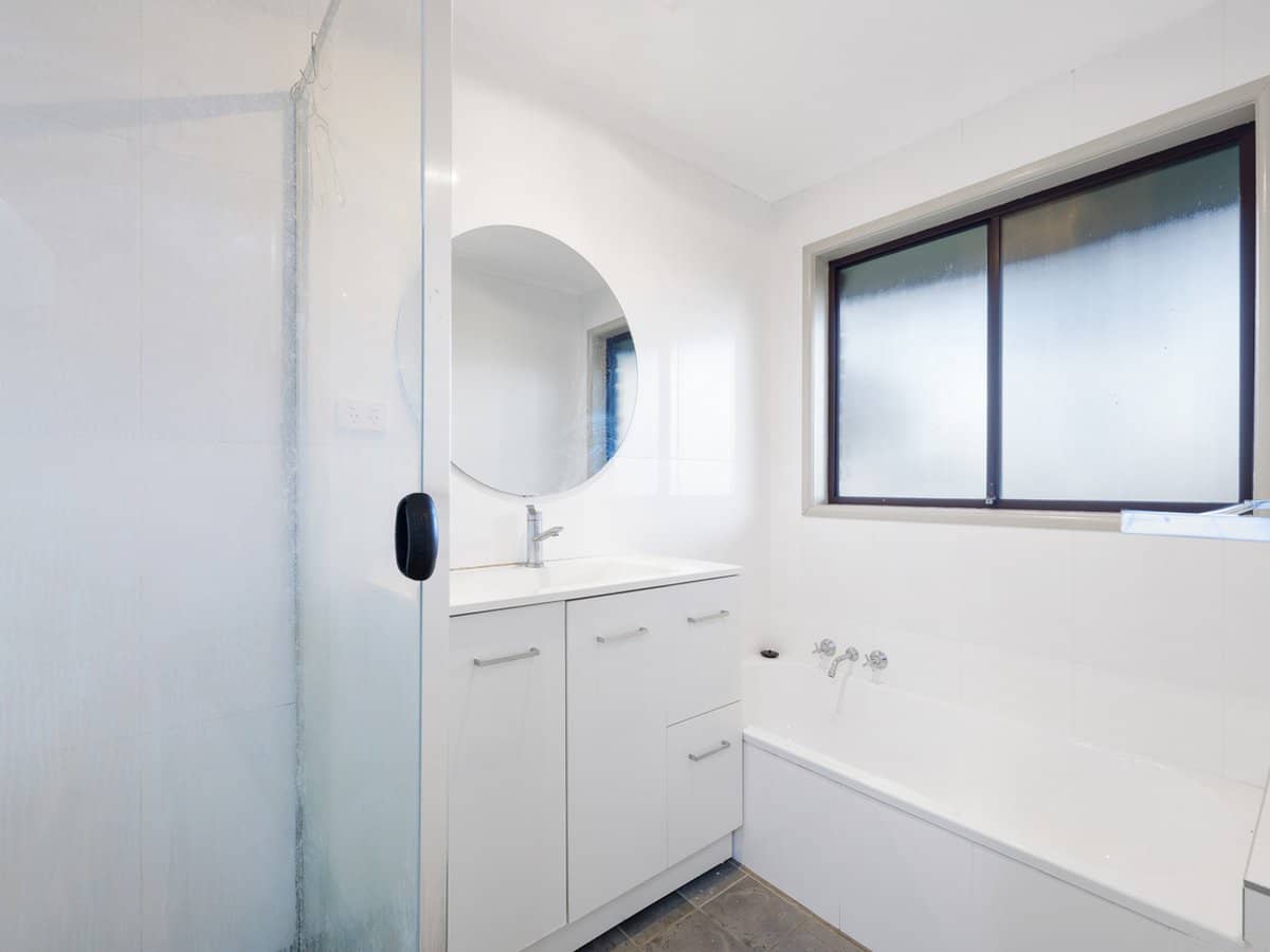 3 Amber Court, Bethania - Thumbnail 8