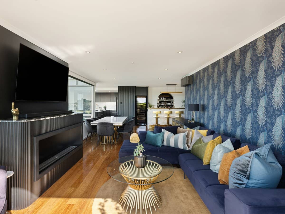 11 Hillside Crescent, Hamilton - Thumbnail 5