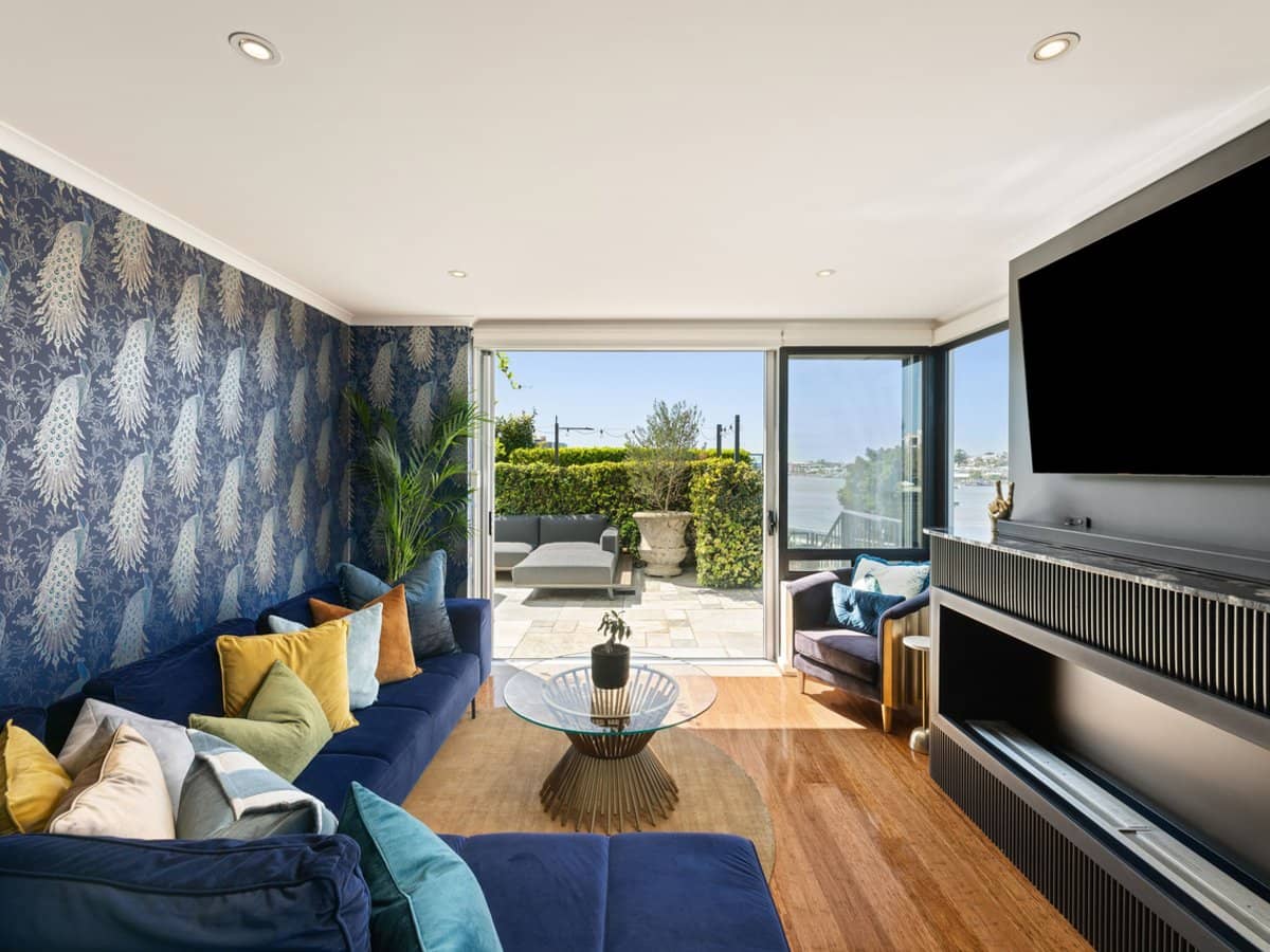 11 Hillside Crescent, Hamilton - Thumbnail 7