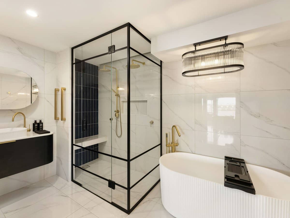 11 Hillside Crescent, Hamilton - Thumbnail 12