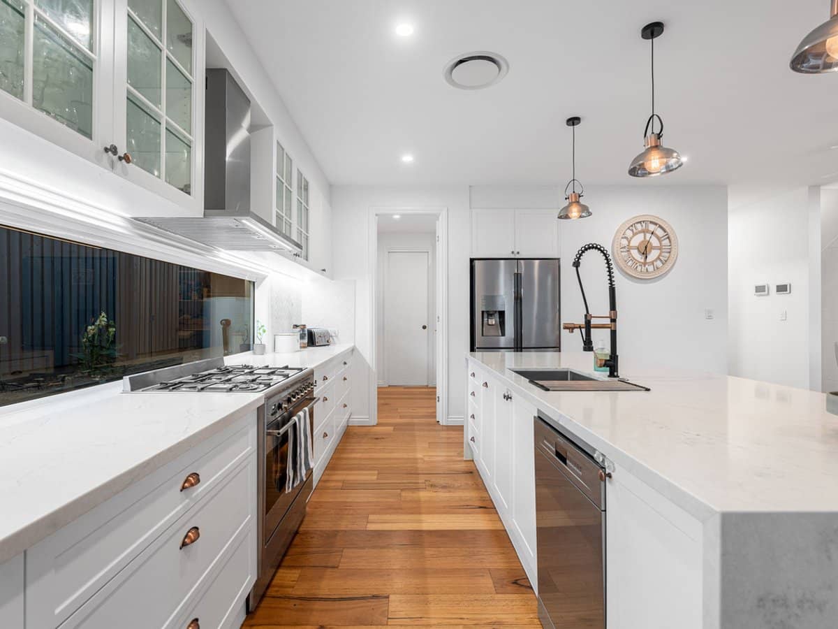 33 Kordick Street, CARINA - Thumbnail 9