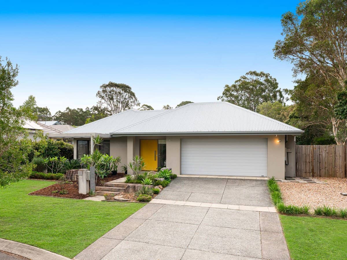 11 Hawksbury Crescent, WAKERLEY - Thumbnail 1