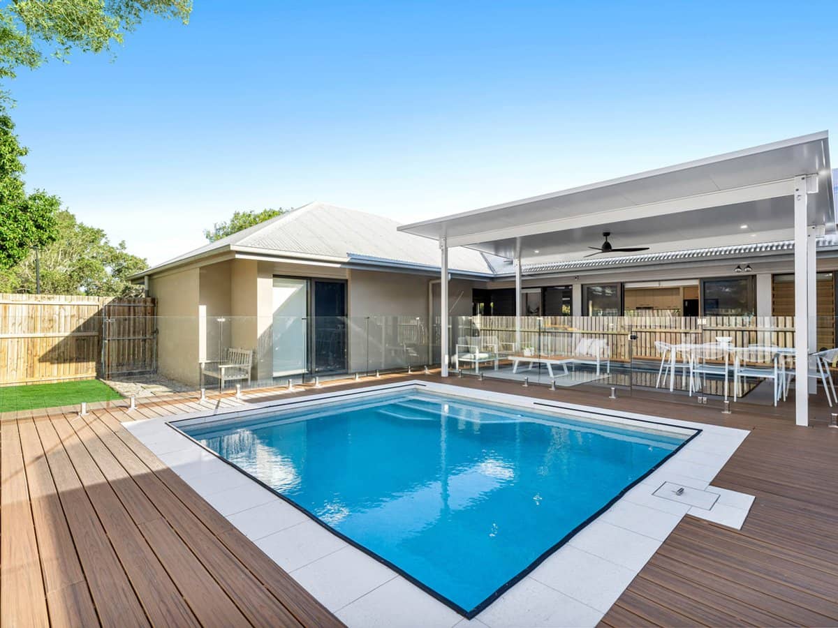 11 Hawksbury Crescent, WAKERLEY - Thumbnail 2