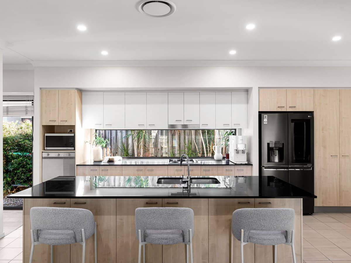 11 Hawksbury Crescent, WAKERLEY - Thumbnail 7