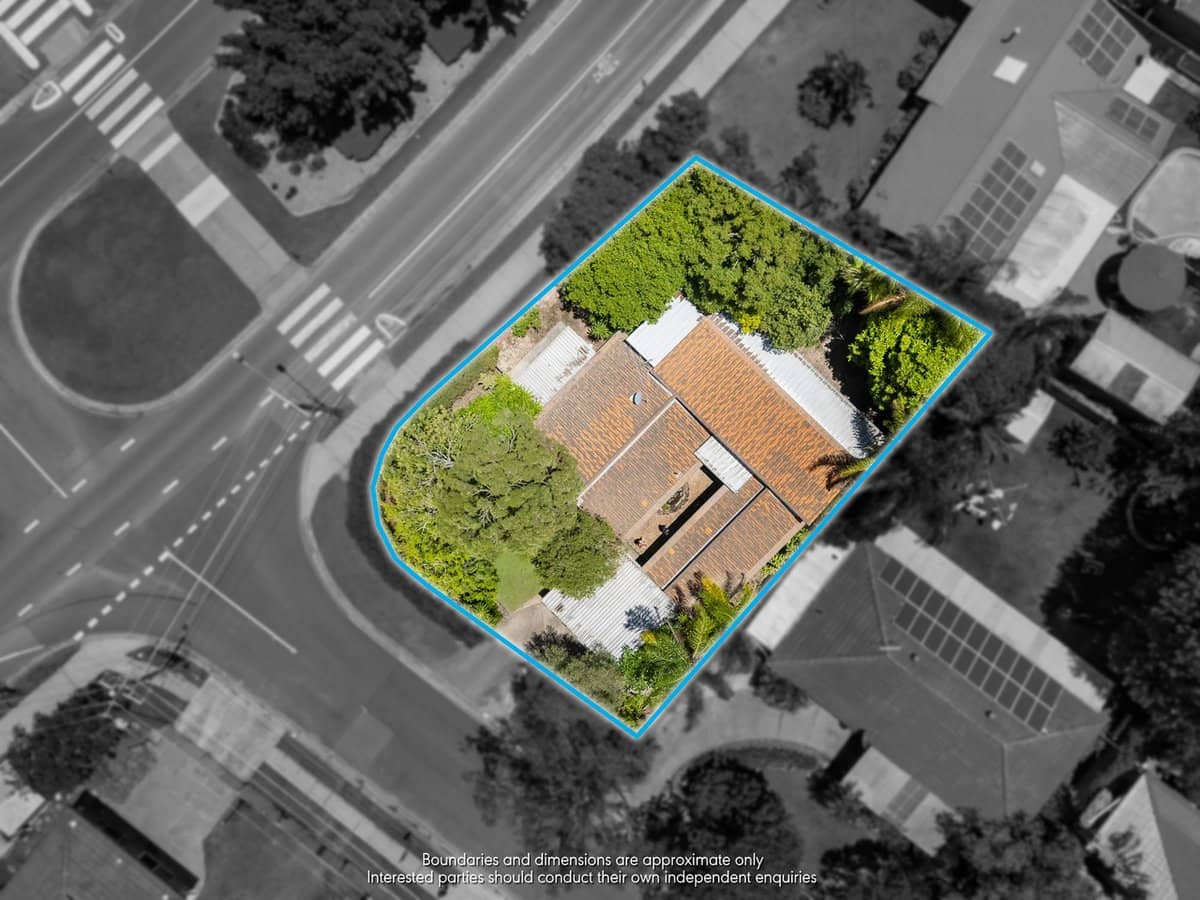 23 Schweitzer Street, MOUNT WARREN PARK - Thumbnail 1