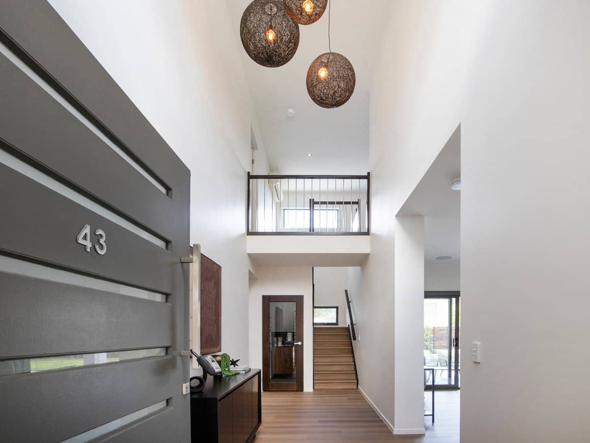 43 Worchester Terrace, Reedy Creek - Thumbnail 4