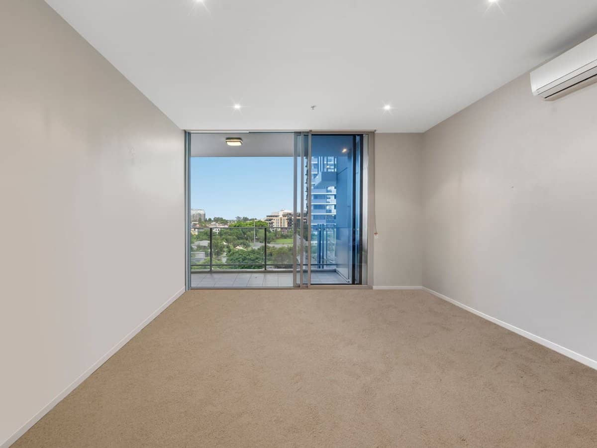 37C Harbour Road, Hamilton - Thumbnail 2