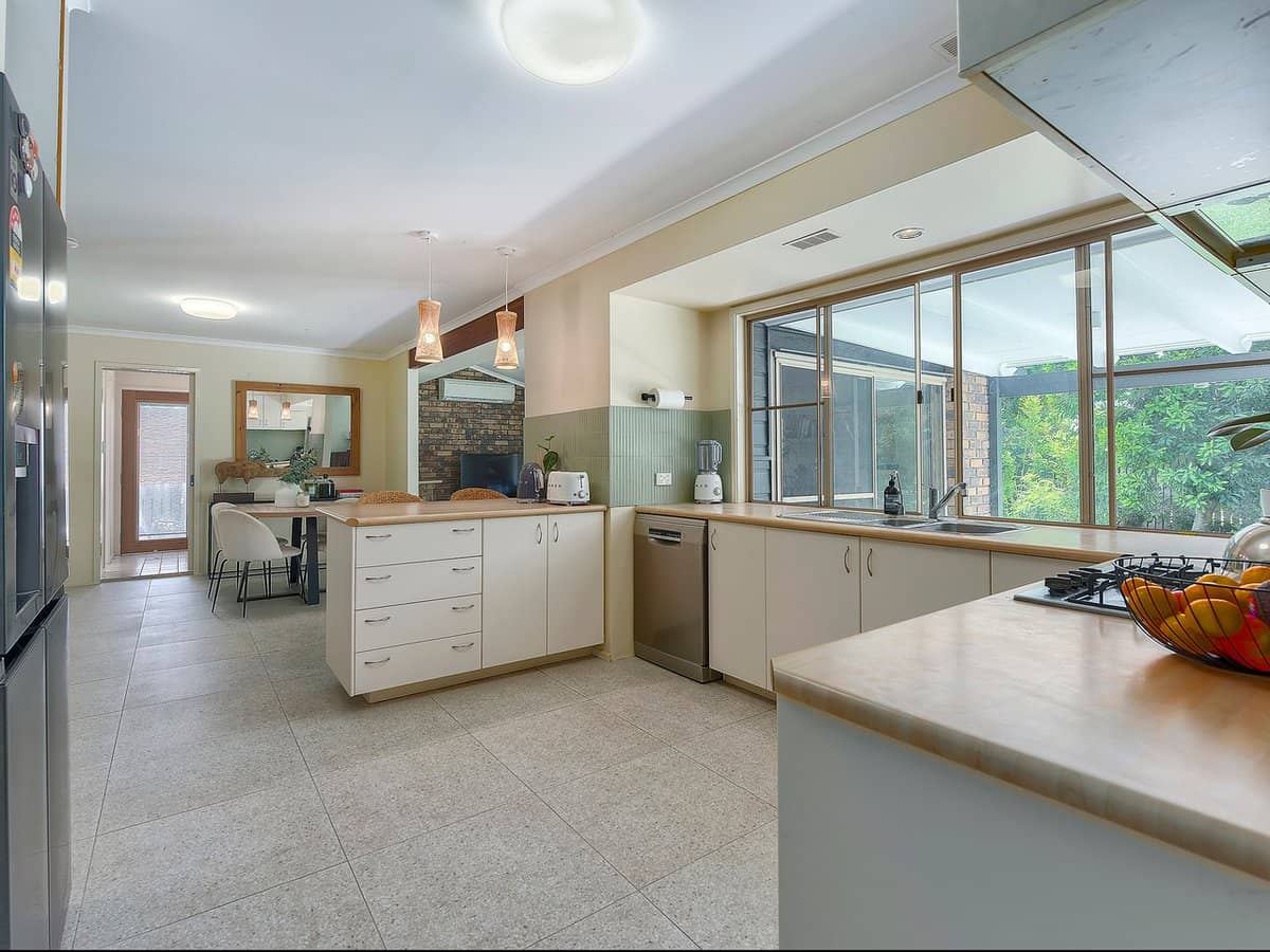 12 Wattletree Place, THE GAP - Thumbnail 4