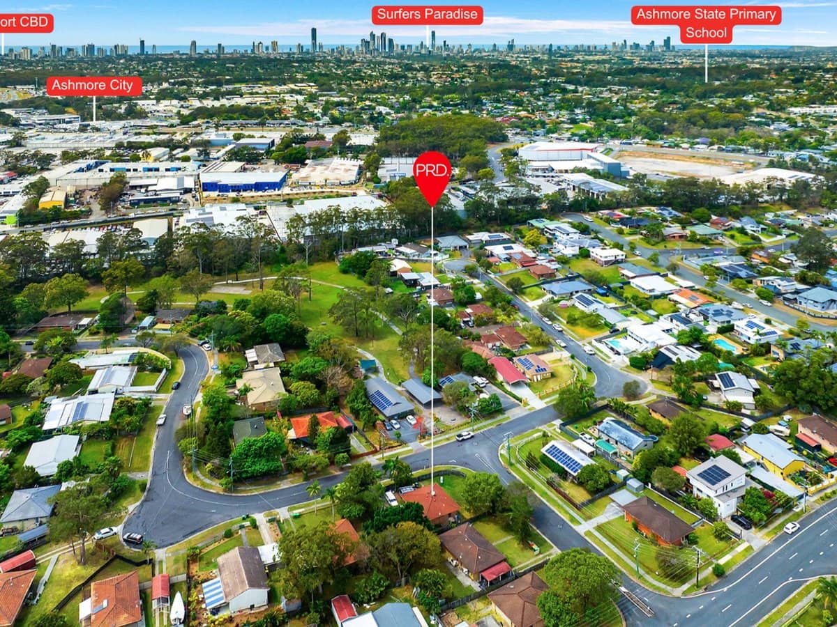 6 Bloodwood Crescent, MOLENDINAR - Thumbnail 12