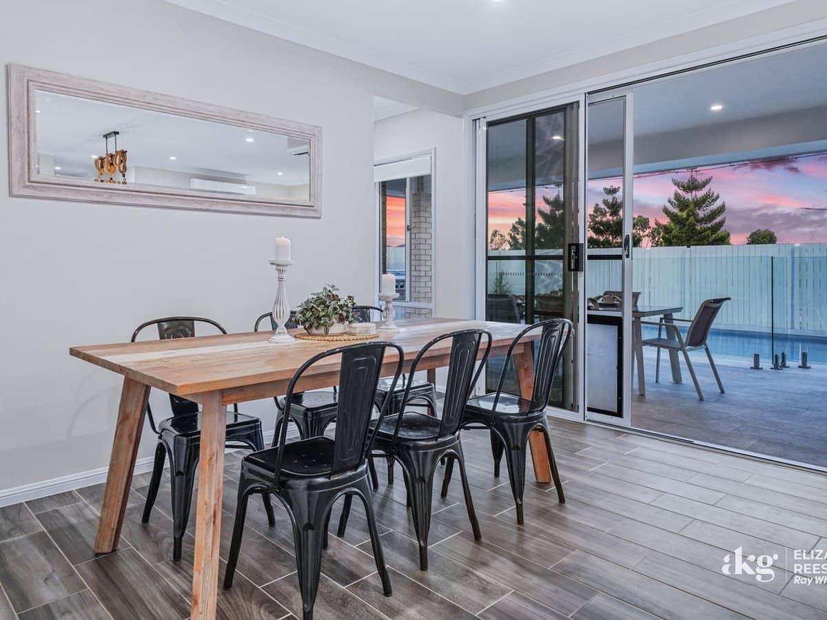 25 Teal Circuit, Greenbank - Thumbnail 4