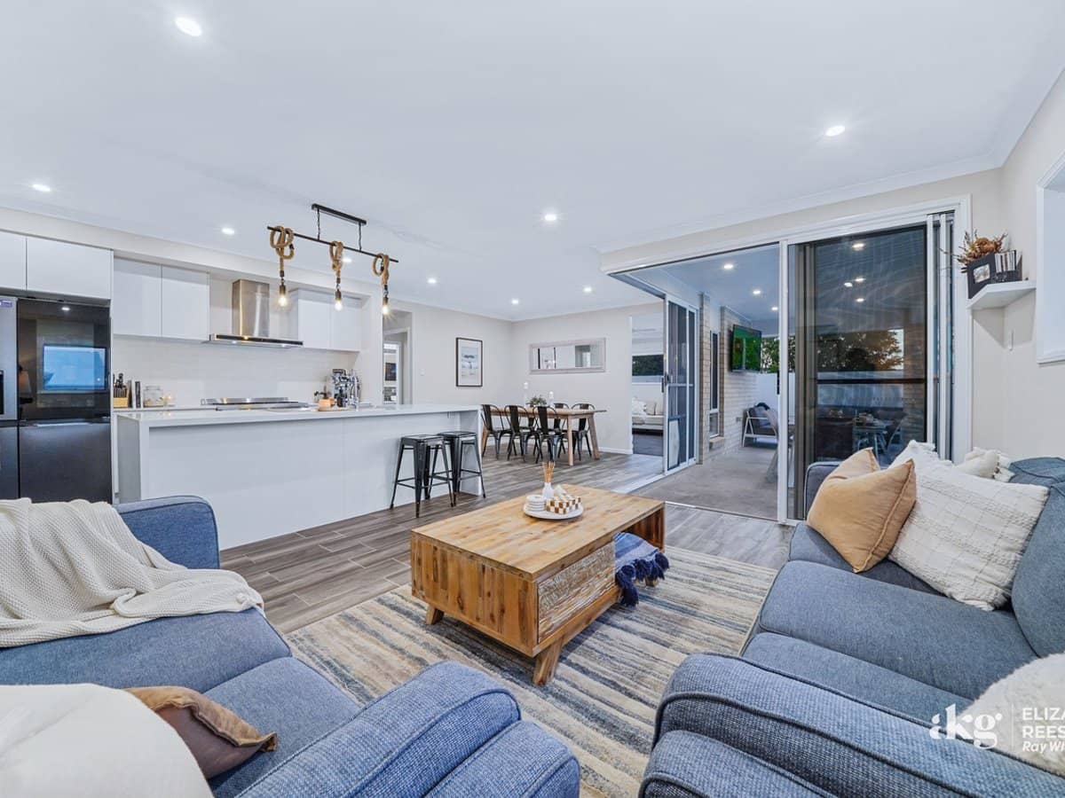 25 Teal Circuit, Greenbank - Thumbnail 7