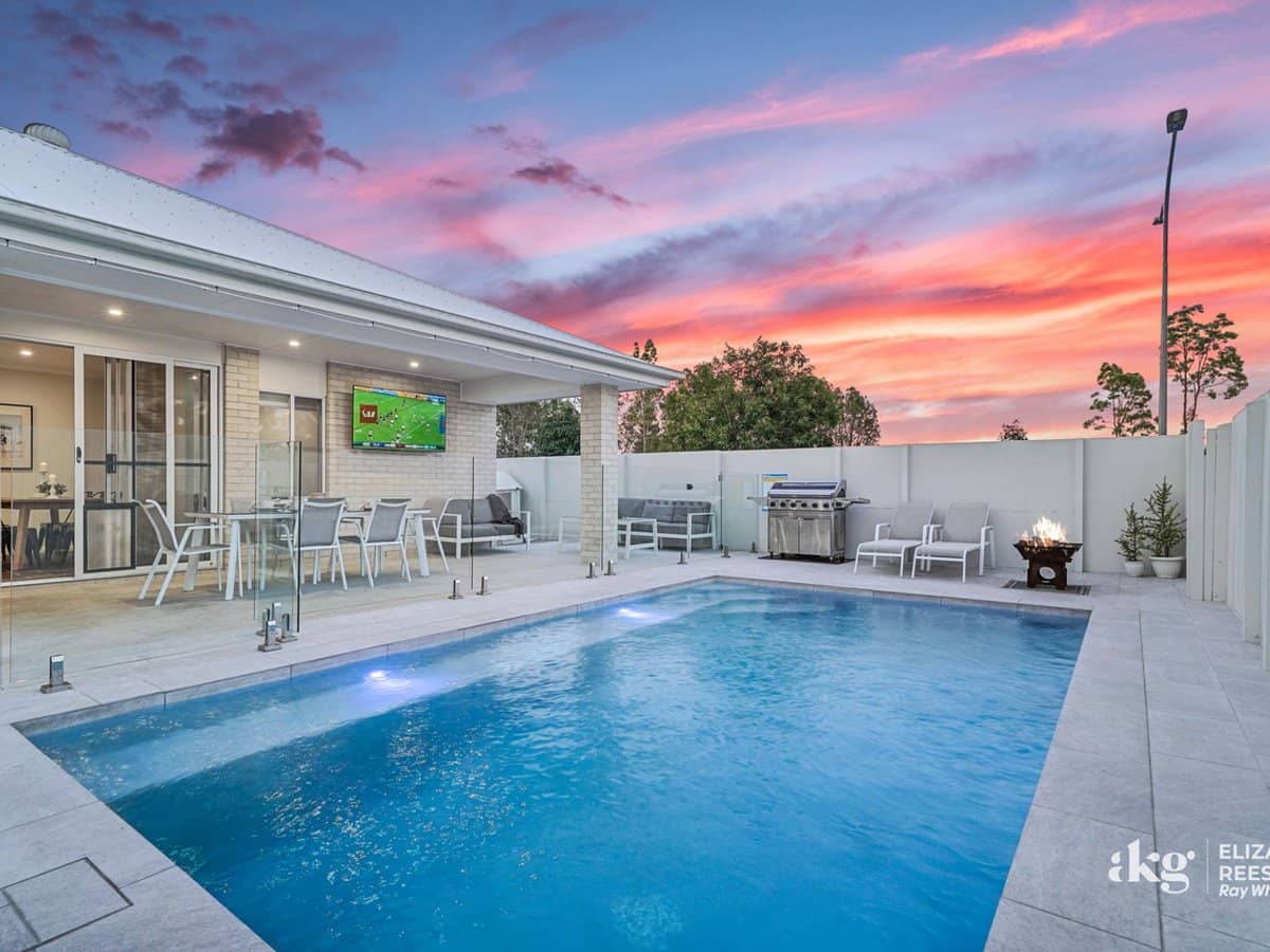 25 Teal Circuit, Greenbank - Thumbnail 21