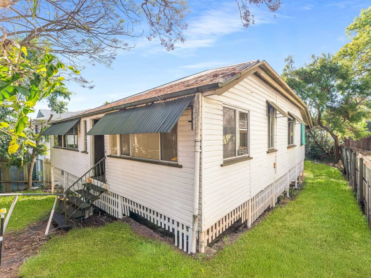 34 Sackville Street, Greenslopes - Thumbnail 1