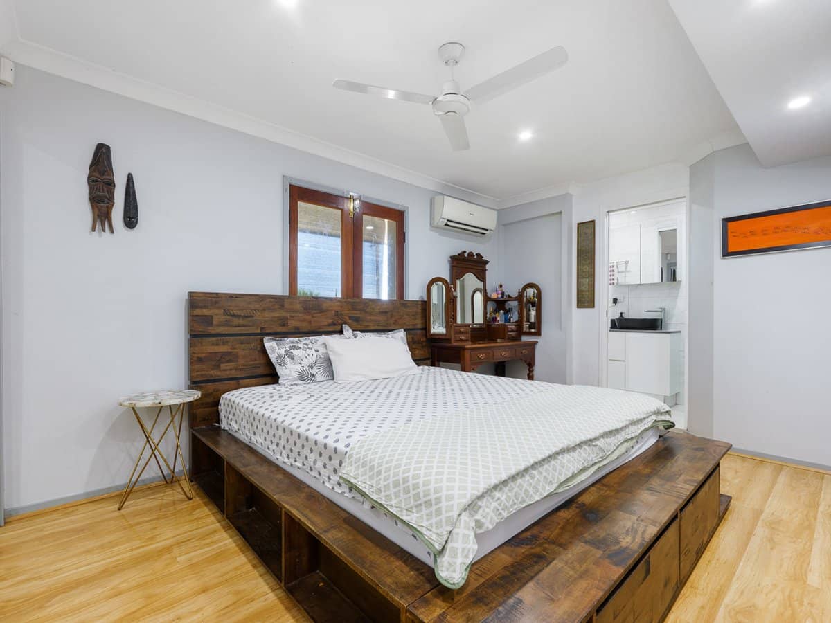 25 Jardine Drive, Springwood - Thumbnail 8