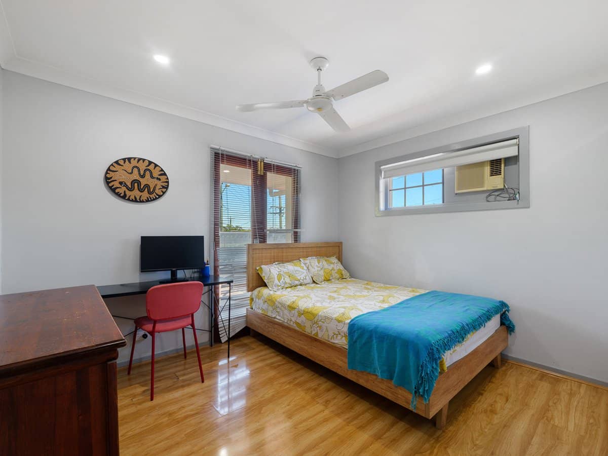 25 Jardine Drive, Springwood - Thumbnail 10