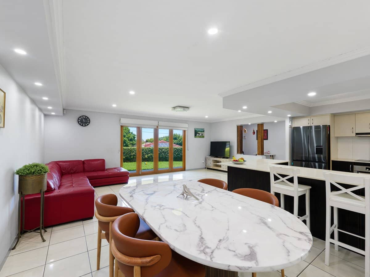 25 Jardine Drive, Springwood - Thumbnail 13