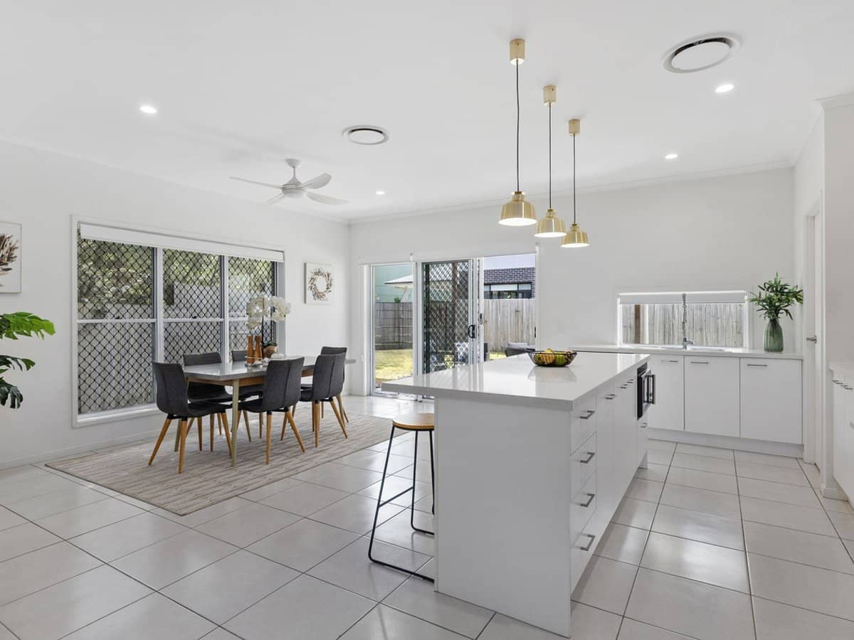 46 Morningview Place, Carindale - Thumbnail 1