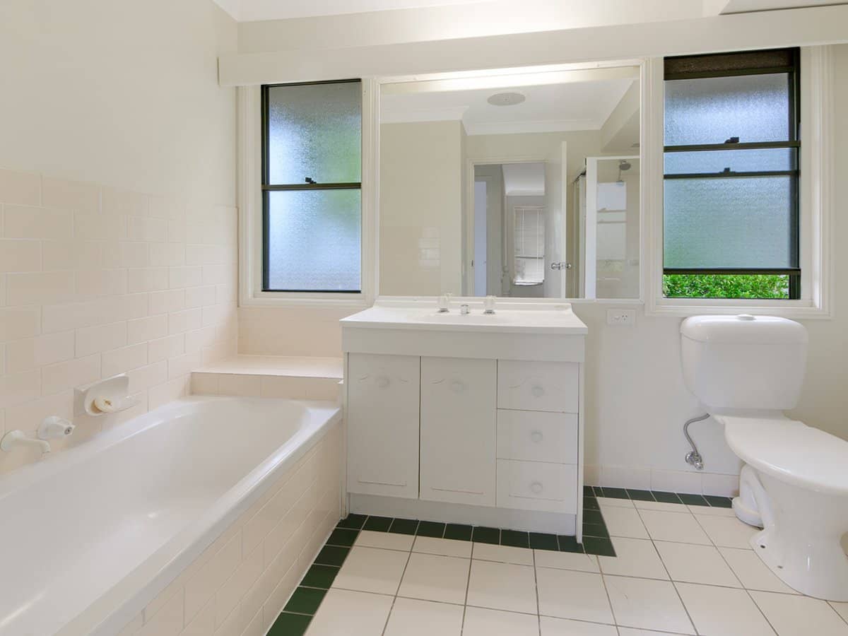 18 Batchworth Road, MOLENDINAR - Thumbnail 18