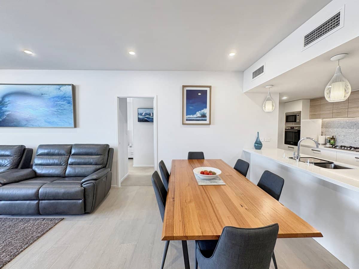 2 Bright Place, BIRTINYA - Thumbnail 6