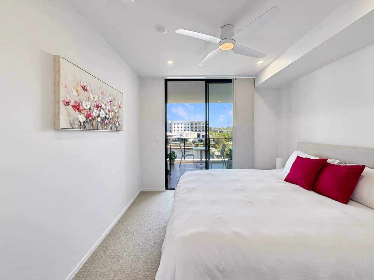 2 Bright Place, BIRTINYA - Thumbnail 7