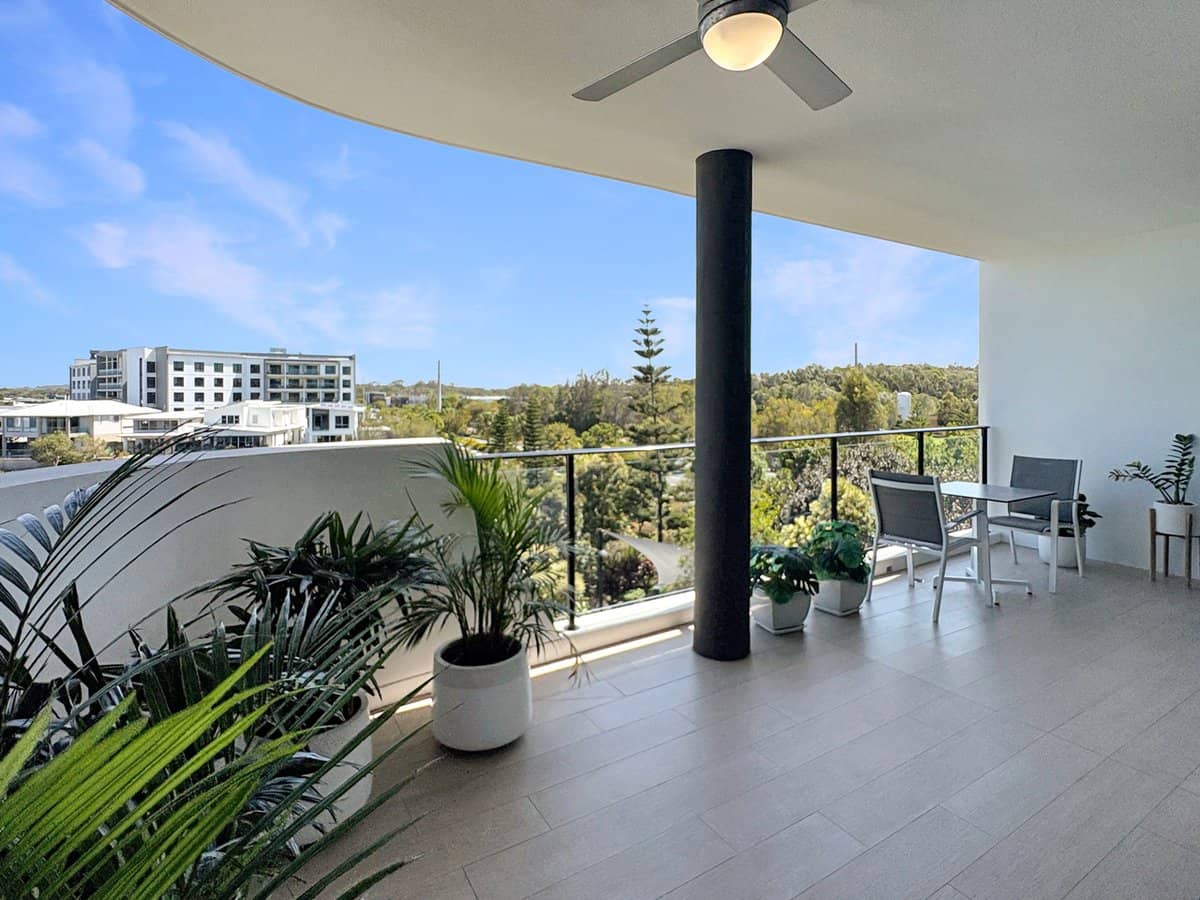 2 Bright Place, BIRTINYA - Thumbnail 11