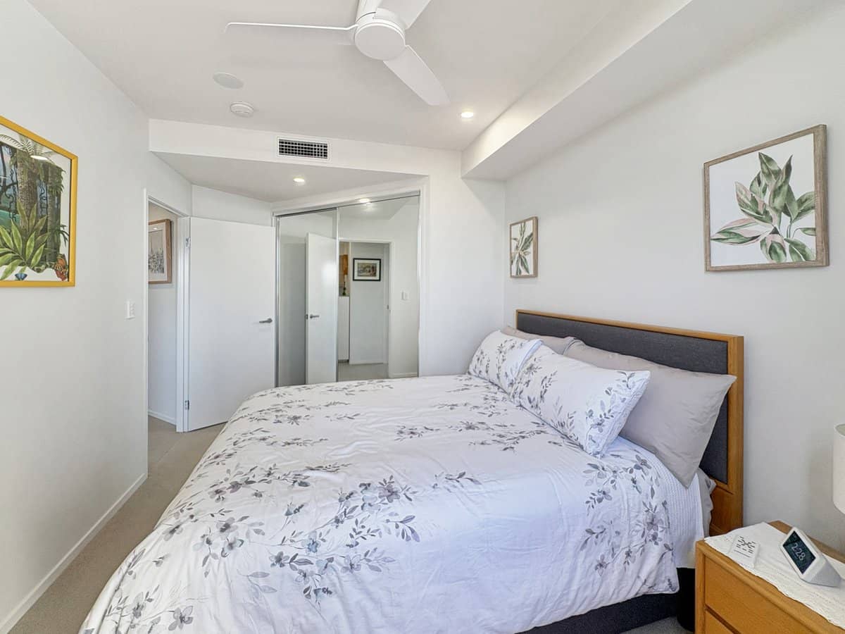 2 Bright Place, BIRTINYA - Thumbnail 14