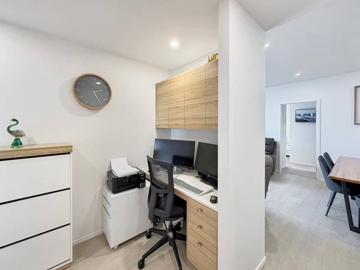 2 Bright Place, BIRTINYA - Thumbnail 18