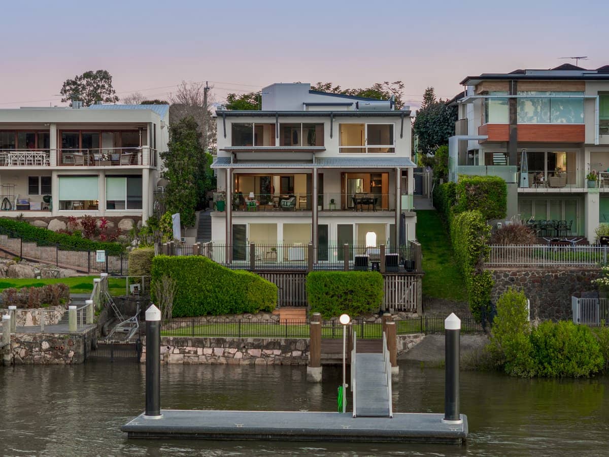 359 Brisbane Corso, YERONGA - Thumbnail 4