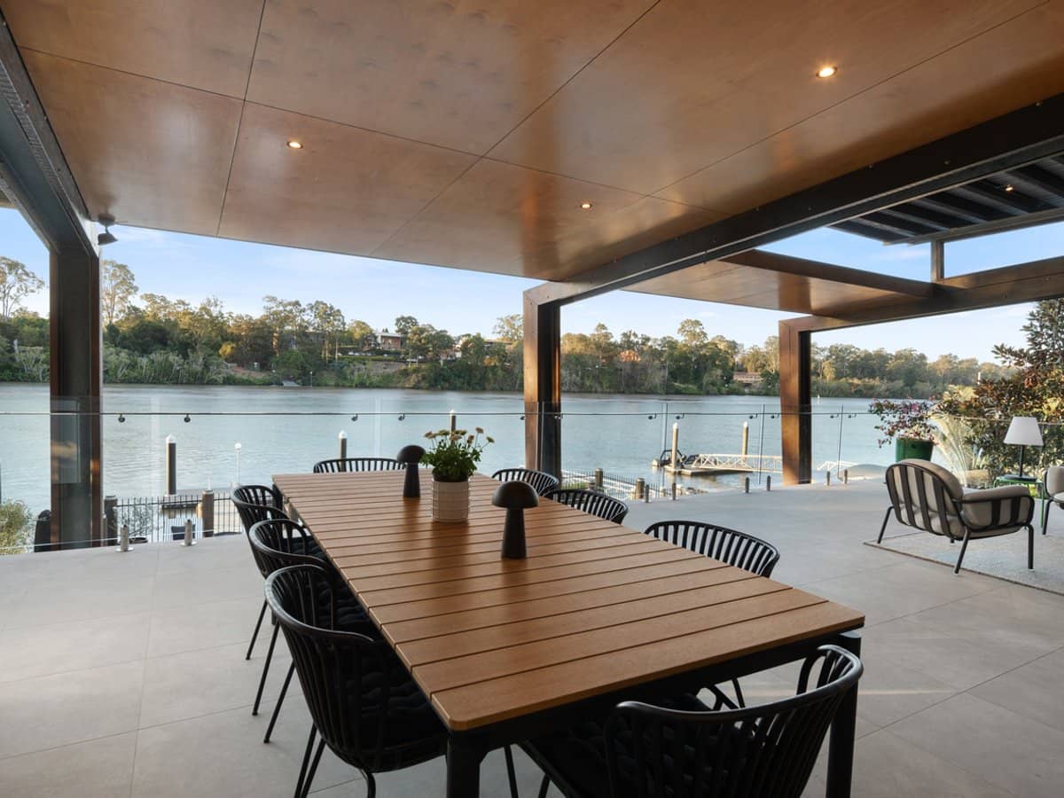 359 Brisbane Corso, YERONGA - Thumbnail 6