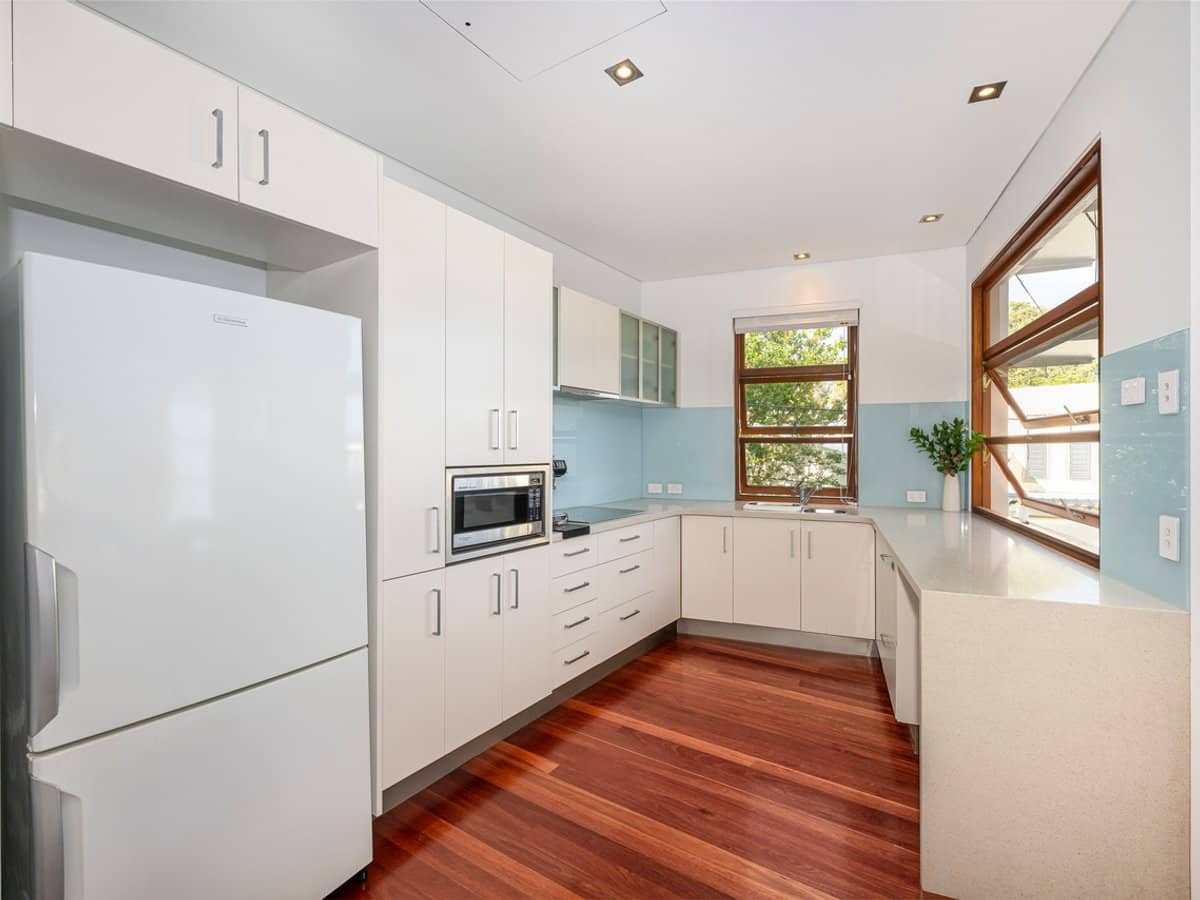 359 Brisbane Corso, YERONGA - Thumbnail 10