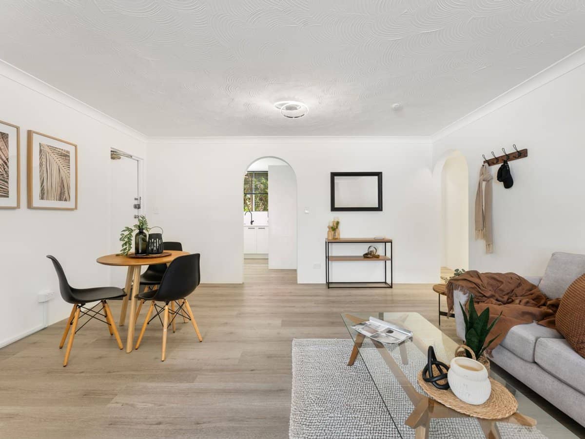 12 York Street, Indooroopilly - Thumbnail 2