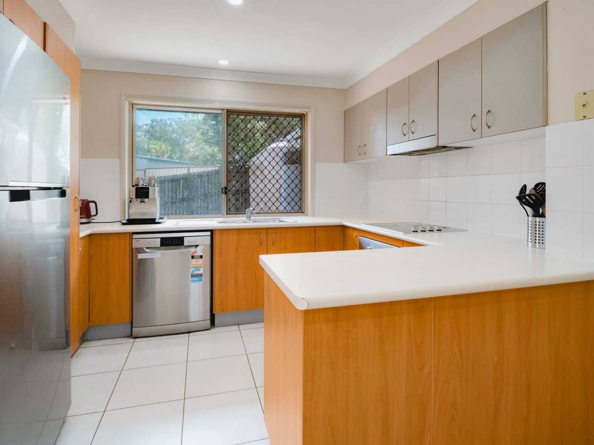 202-206 Fryar Road, EAGLEBY - Thumbnail 3