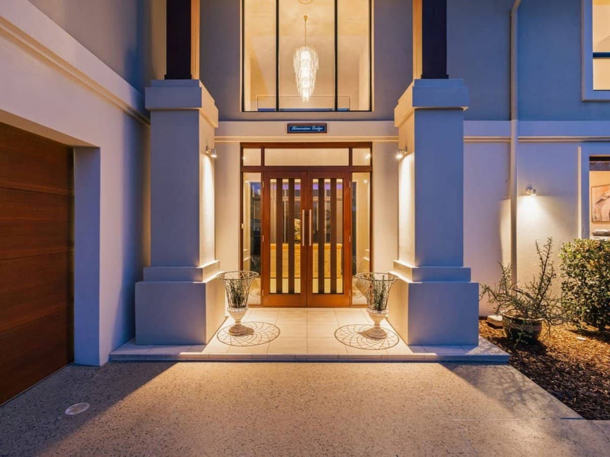 2505 Cressbrook Drive, Hope Island - Thumbnail 6