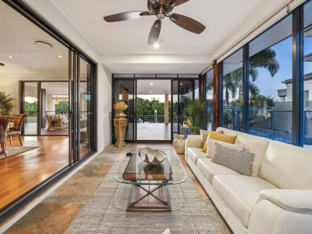 2505 Cressbrook Drive, Hope Island - Thumbnail 11