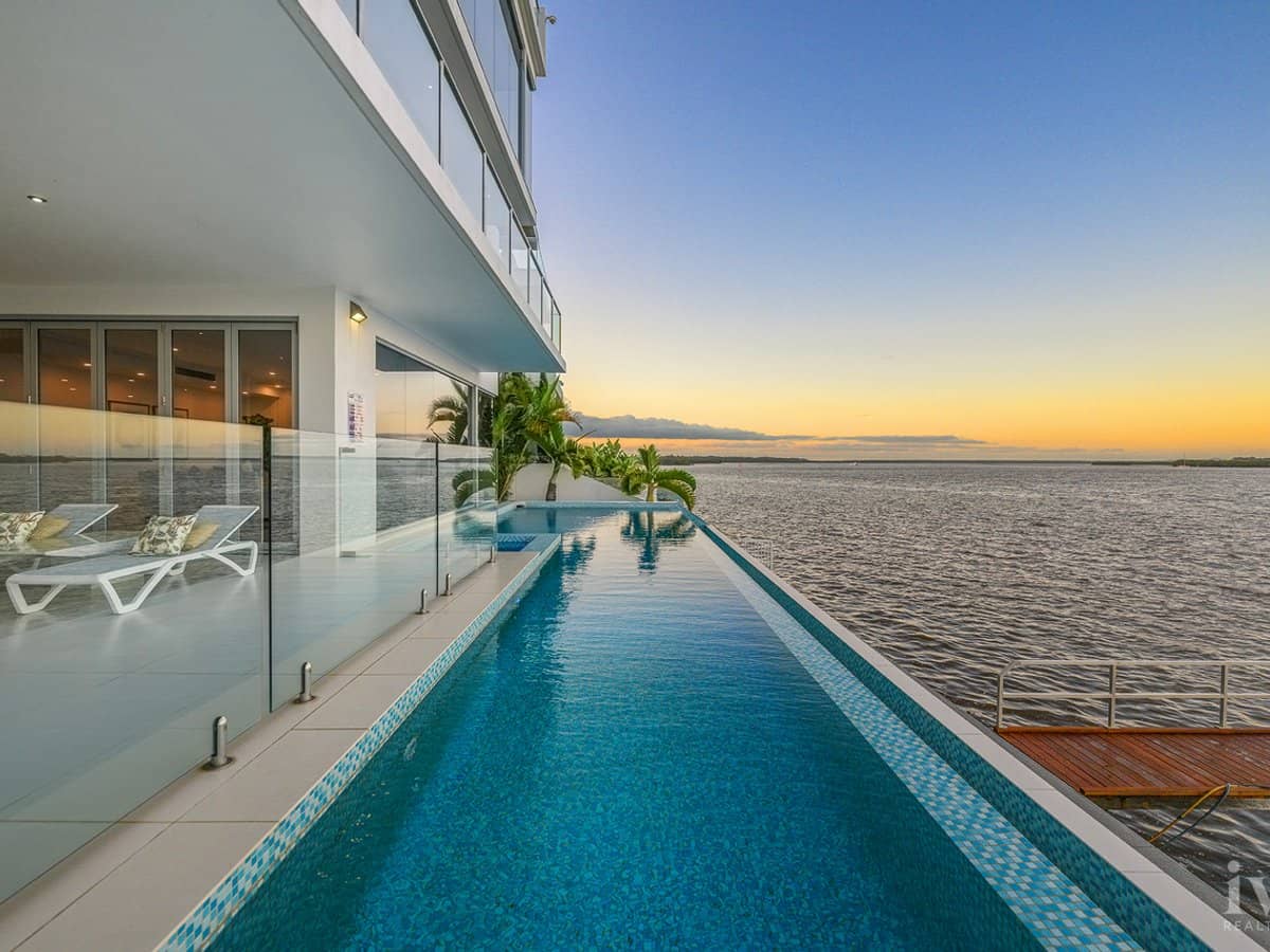 46 Knightsbridge Parade, Sovereign Islands - Thumbnail 3