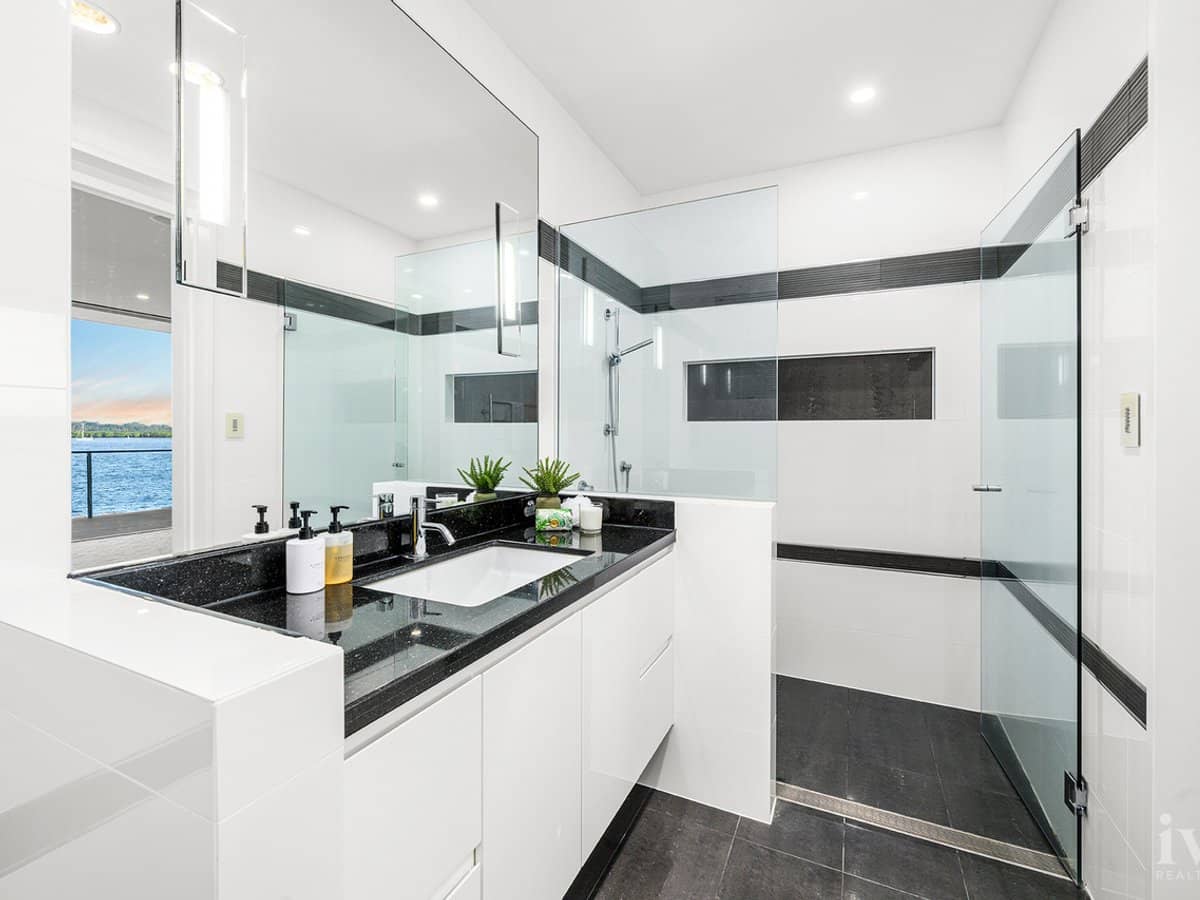 46 Knightsbridge Parade, Sovereign Islands - Thumbnail 21