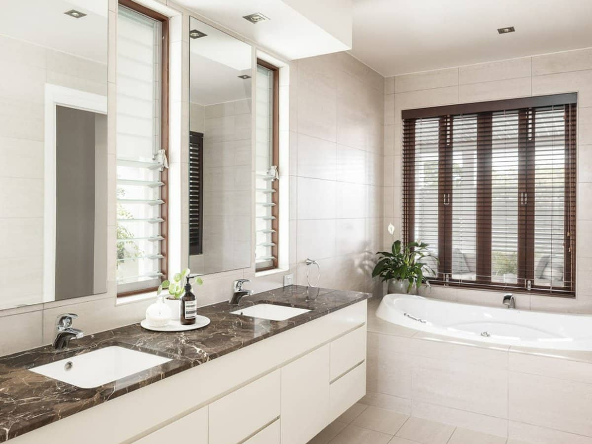 8 Beaufort Lane, CLAYFIELD - Thumbnail 10