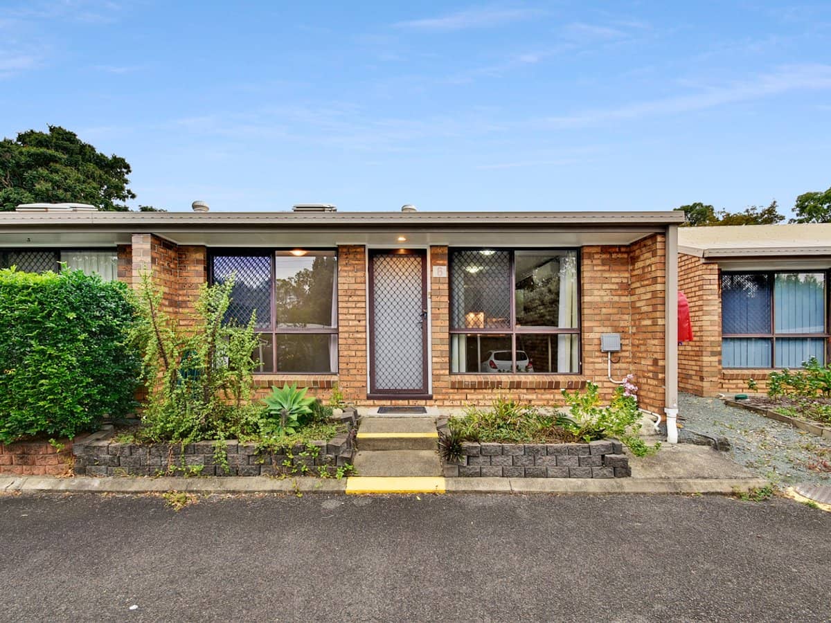 158 Main Street, BEENLEIGH - Thumbnail 1