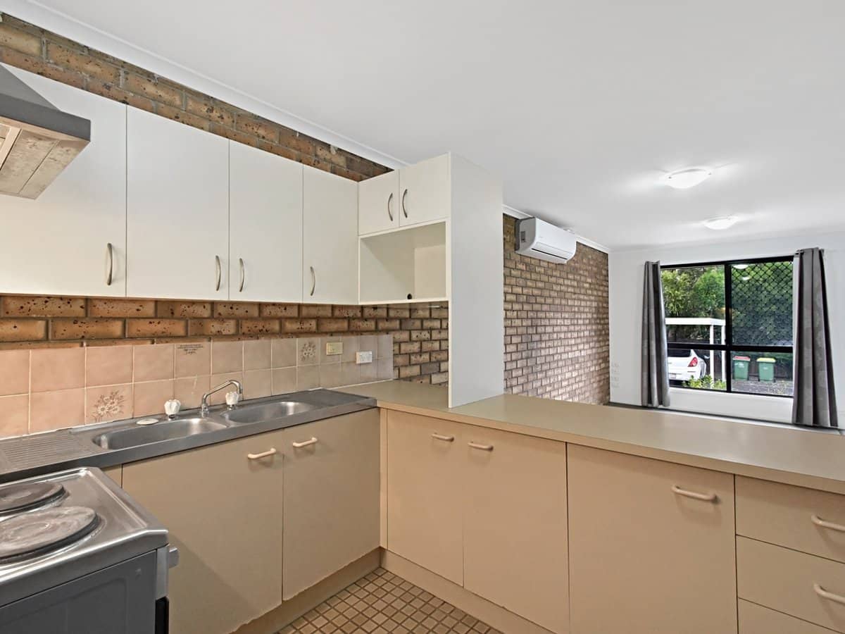 158 Main Street, BEENLEIGH - Thumbnail 3